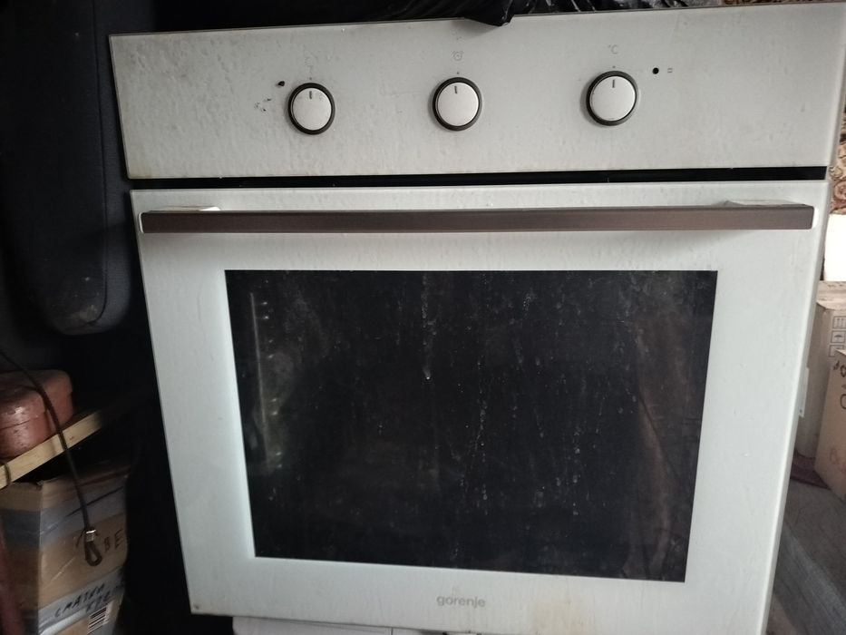 Встраиваемая духовка Gorenje