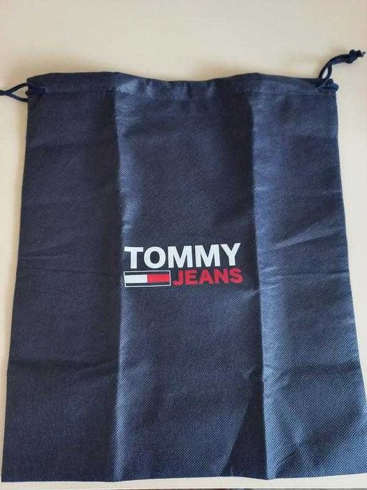 Пыльник чехол  Tommy Jeans/ сумка - шоппер НОВАЯ