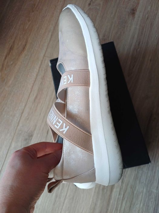 Kenneth Cole сліпони балетки мокасини