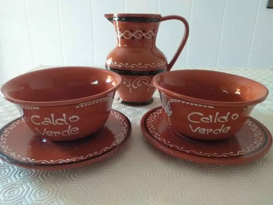 Louça de Barro Vidrada e Pintada á Mão-5 Peças