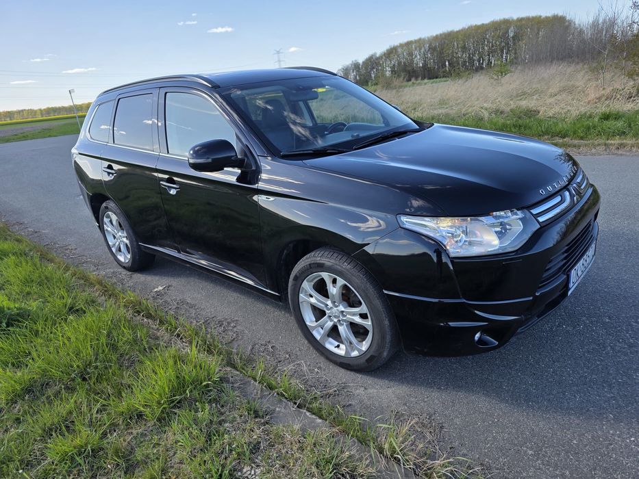 Mitsubishi Outlander 2013 4x4 7-osobowy bogata wersja wyposażenia