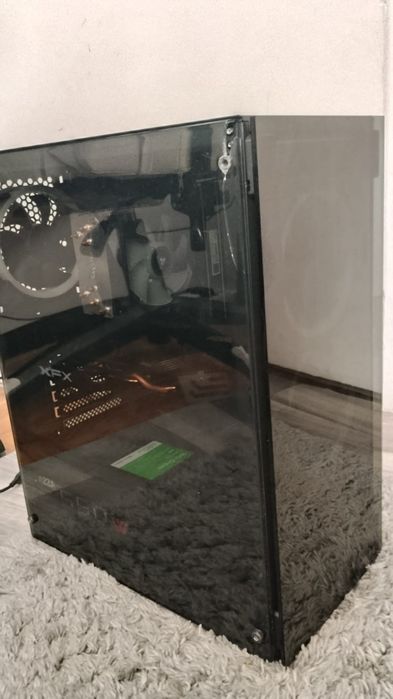 Sprzedam komputer PC (dobry do gier i pracy)