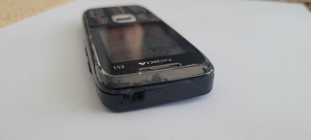Telefon nokia e51 działa