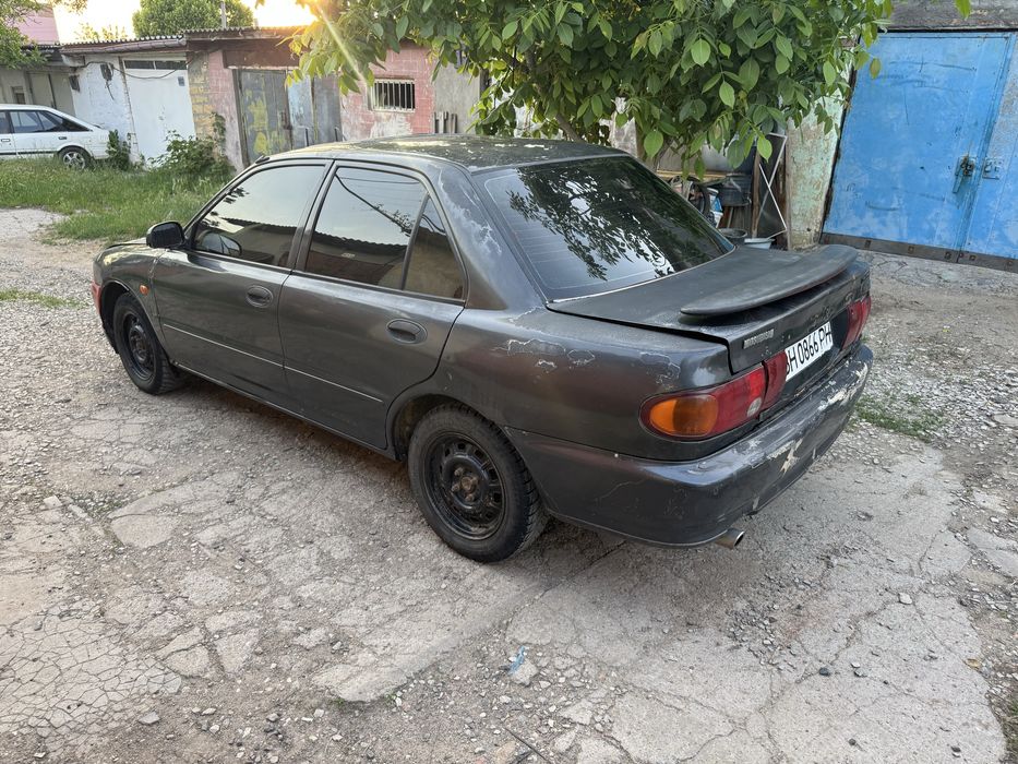 Продам mitsubishi lancer 2.0 дизель