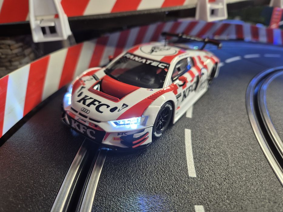 Audi R8 kfc LMS GT3 evo II carrera digital 132