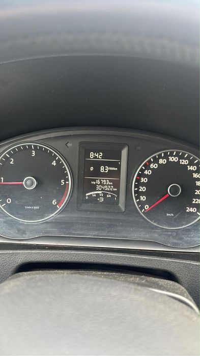 Vw t5.1 CAAA 2.0tdi 150 koni 305kkm