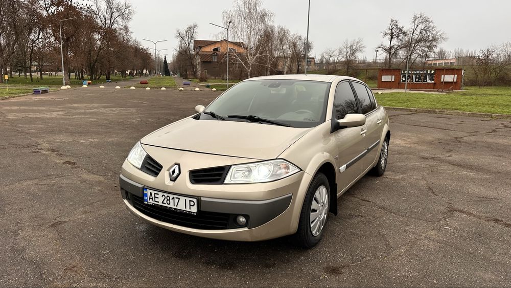 Рено Меган 2. Полностью обслужен