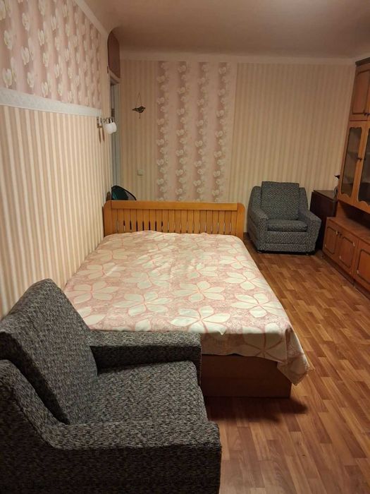 Здам однокімнатну квартиру біля універмагу Харків.