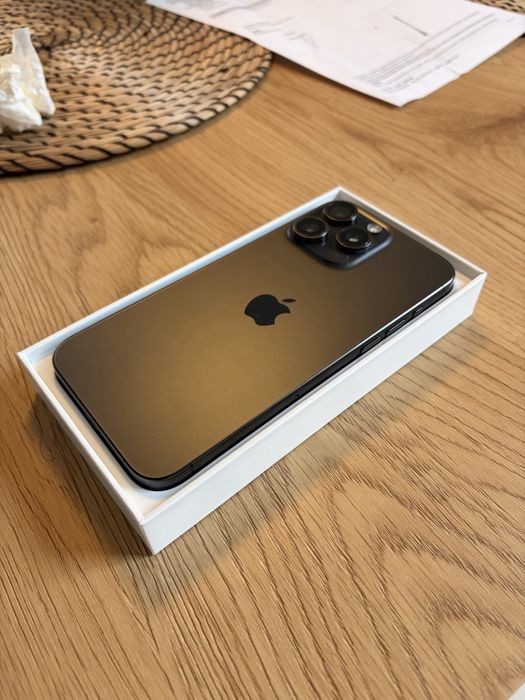 Iphone 15 pro max 256 GB stan idealny