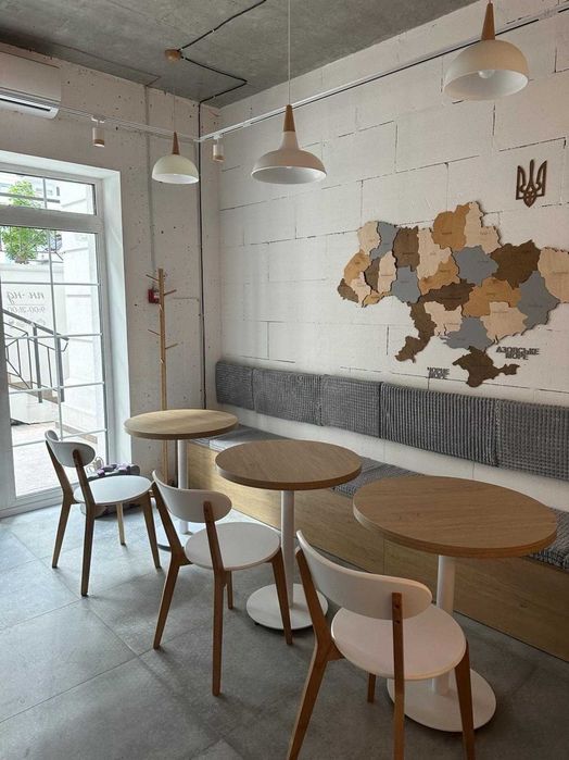 Готовий бізнес у ЖК «Нова Англія» — кав’ярня з кухнею та потенціалом