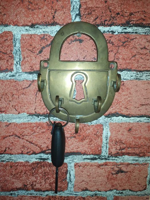 Бронзова ключниця 1950 р.