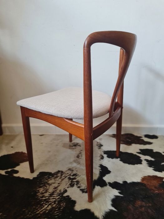 Krzesło tekowe proj. Johannesa Andersena Dania lata 60,mid century