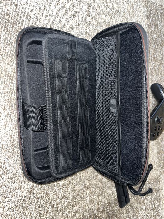 Nintendo Switch V2 повний коплект (без HDMI дроту)