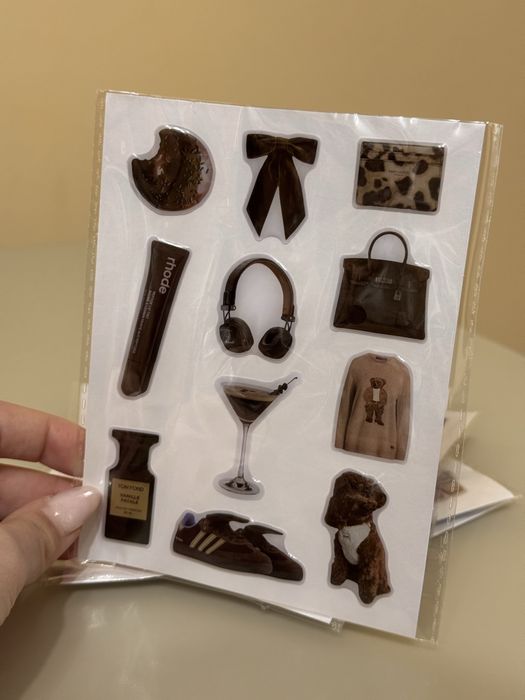 Стікери 3д наклейки на телефон