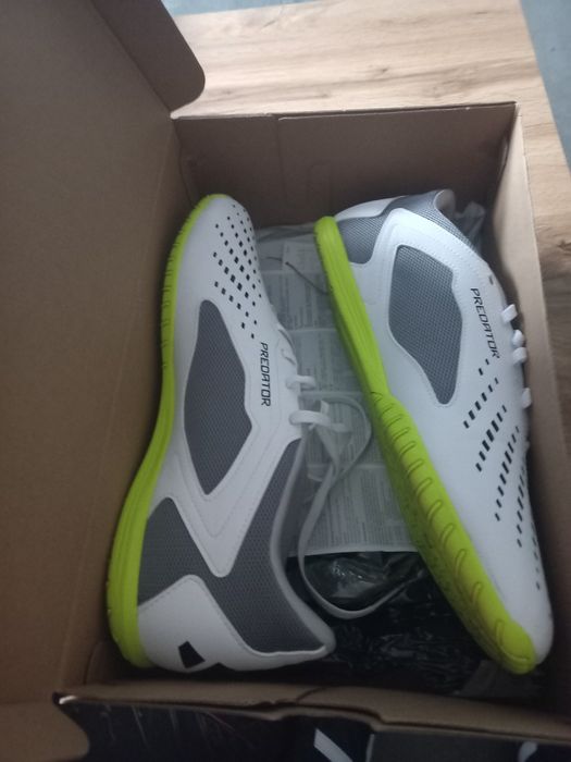 ADIDAS Predator Accuracy. 4  46/2/3