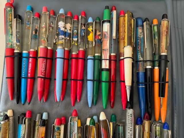 COLEÇÃO DE CANETAS VINTAGE DE MOVIMENTO (FLOATING ACTION) 105 UNIDADES