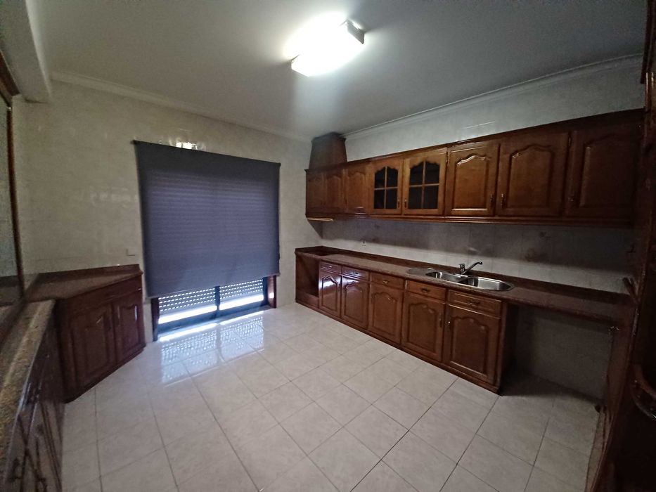 Aluga apartamento T3 perto do centro de Paredes