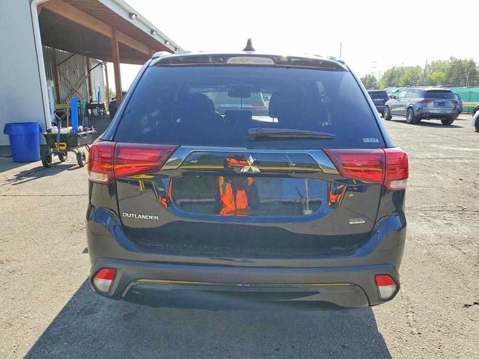 2020 MITSUBISHI OUTLANDER SE