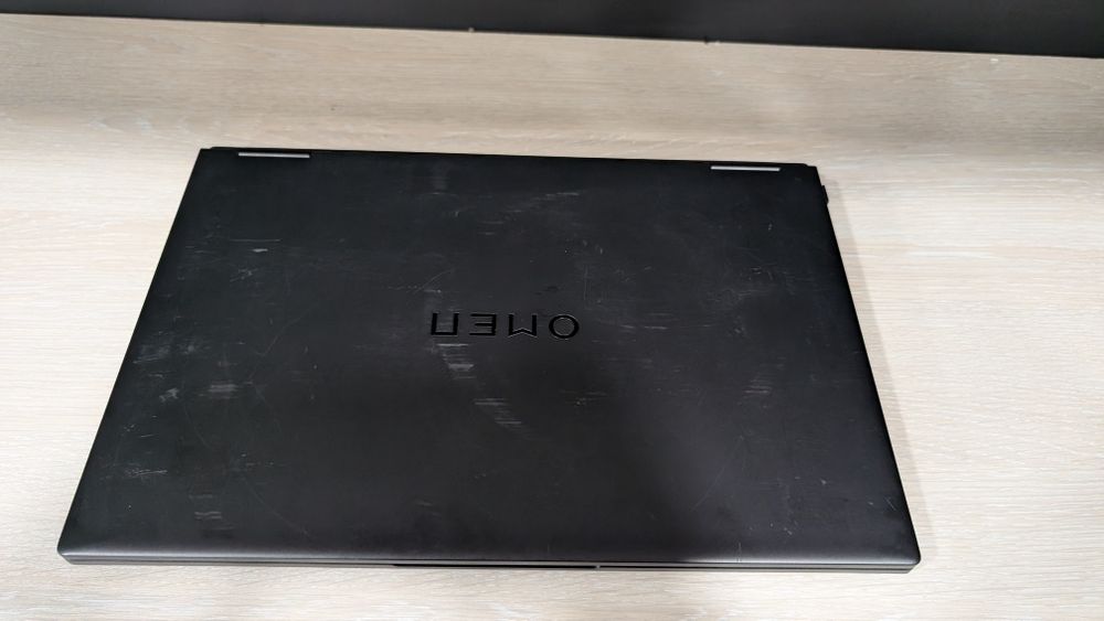 HP OMEN 16 (RTX4070/ RYZEN 9-7940HS)