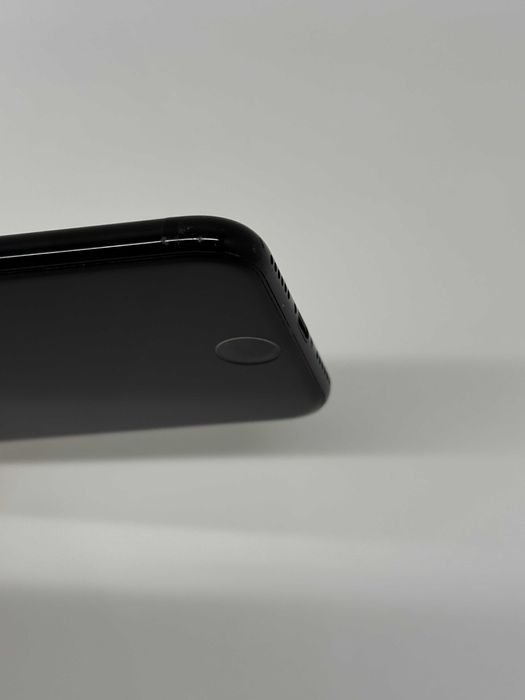 iPhone 7 128GB - Preto - Desbloqueado