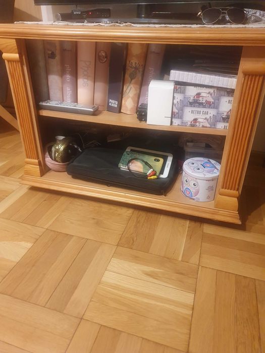 Stolik pod tv seria romantica vox