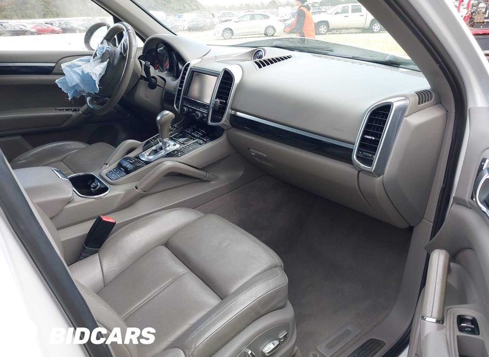 Porsche Cayenne 3.0 S Hybrid 2013 USA — części