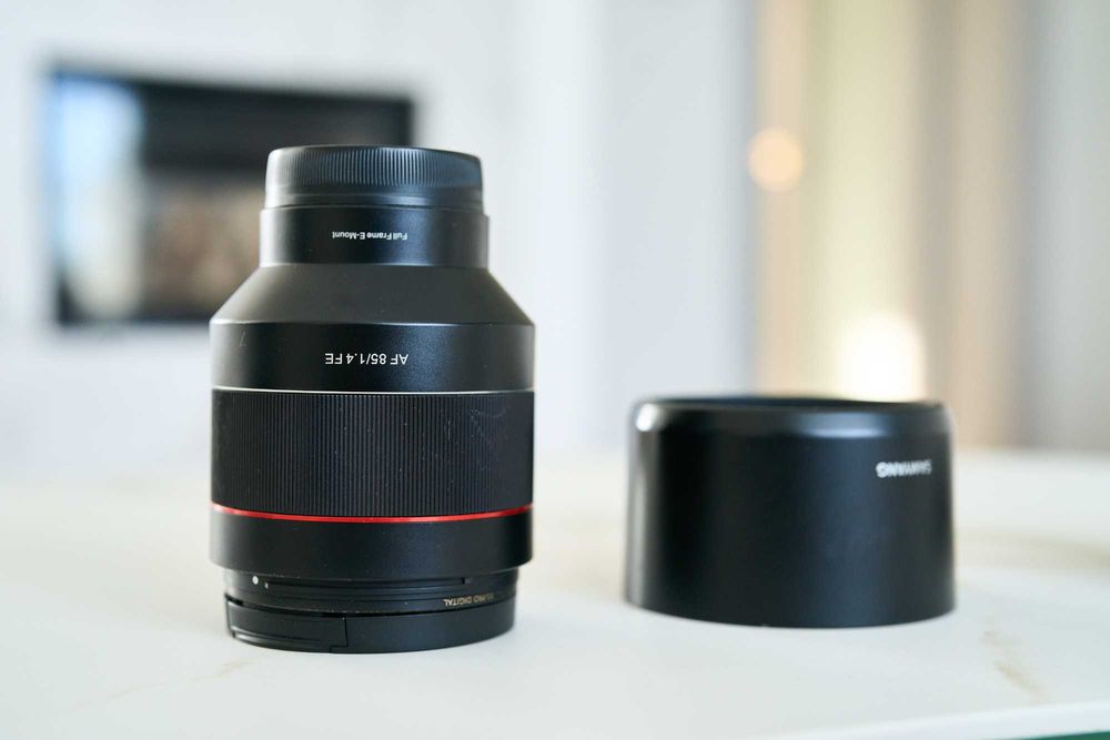 Samyang AF 85mm f/1.4 FE (Sony E)