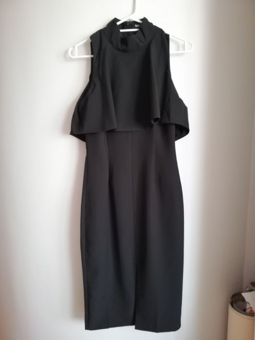 Sukienka czarna elegancka