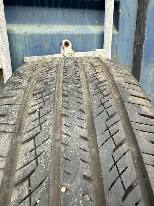 Шина 225/65 r17 toyo rav4 6мм