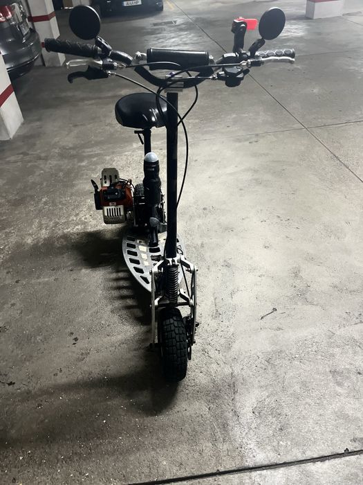 Trotinete a gasolina dobrável 49cc todo-o-terreno