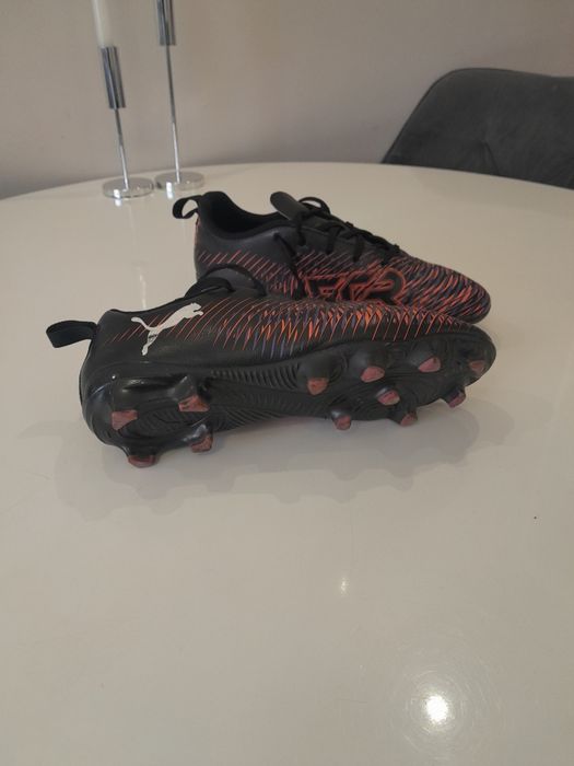 buty piłkarskie r 35,5