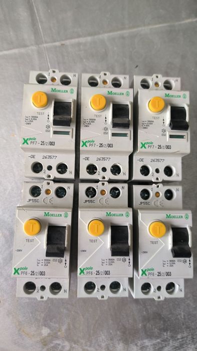 Дифференциальный автоматический выключатель Moeller