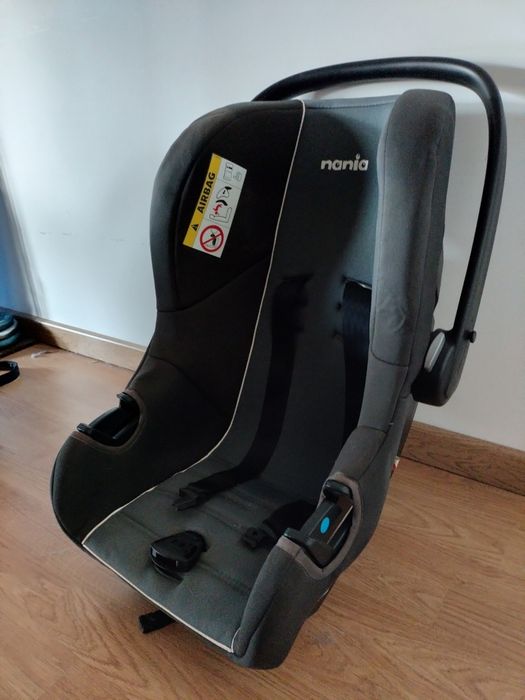 Ovo/ cadeira auto de bebé Nania