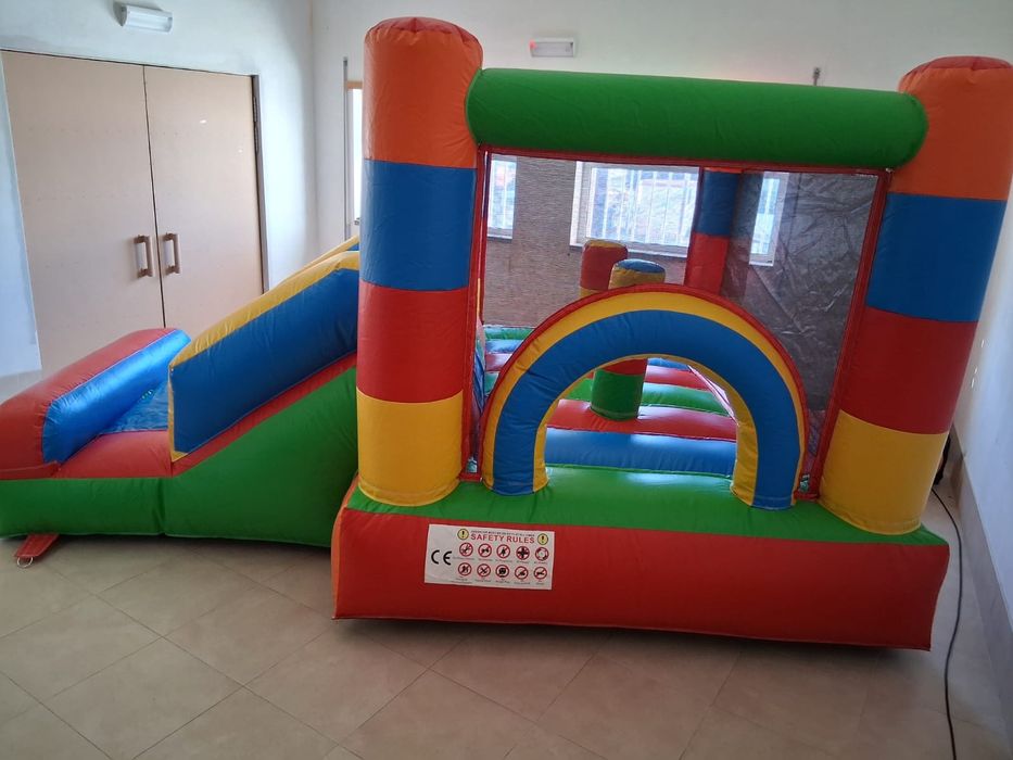 Insufláveis o dia todo