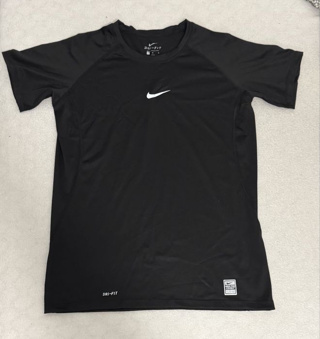Koszulka Kompresyjna nike