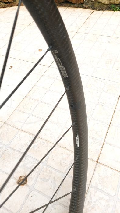 Rodas Mavic Cosmic Disco carbono