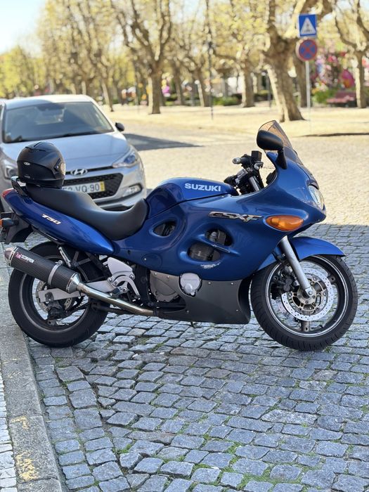 Suzuki GSX-F 750 750cc – NÃO É PRA QUALQUER UM