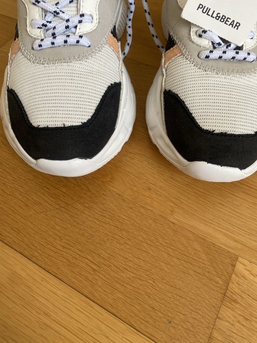 Жіночі кросівки 36 PULL &BEAR