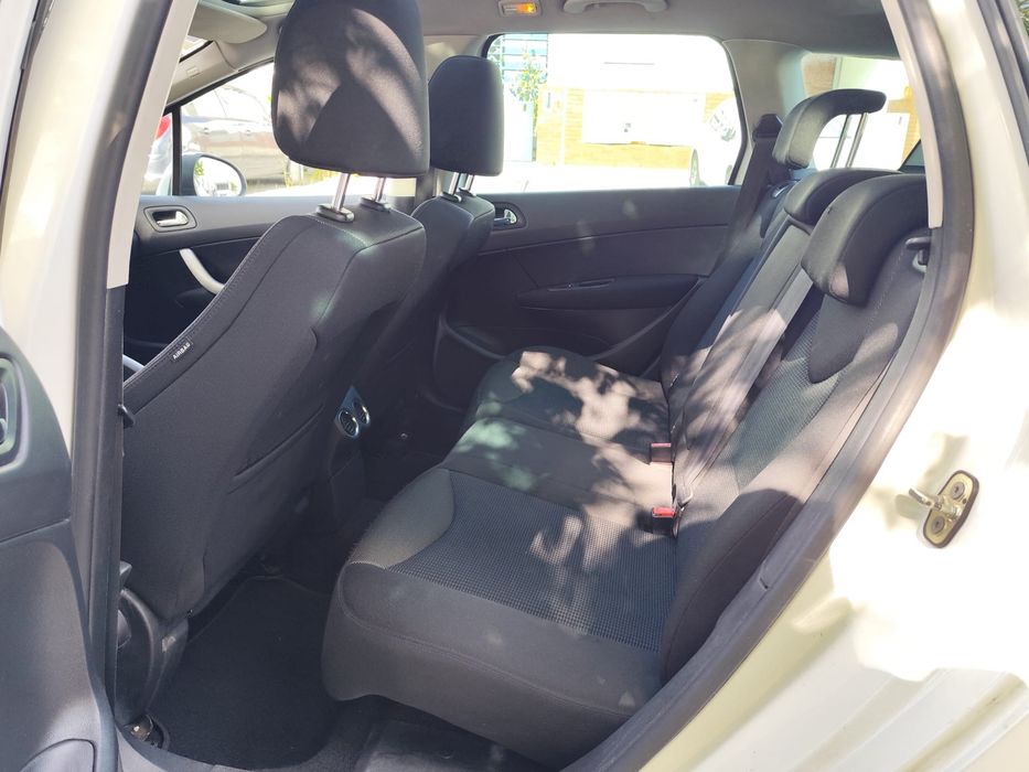Peugeot 308 HDi SW 1.6 gasóleo- 2011