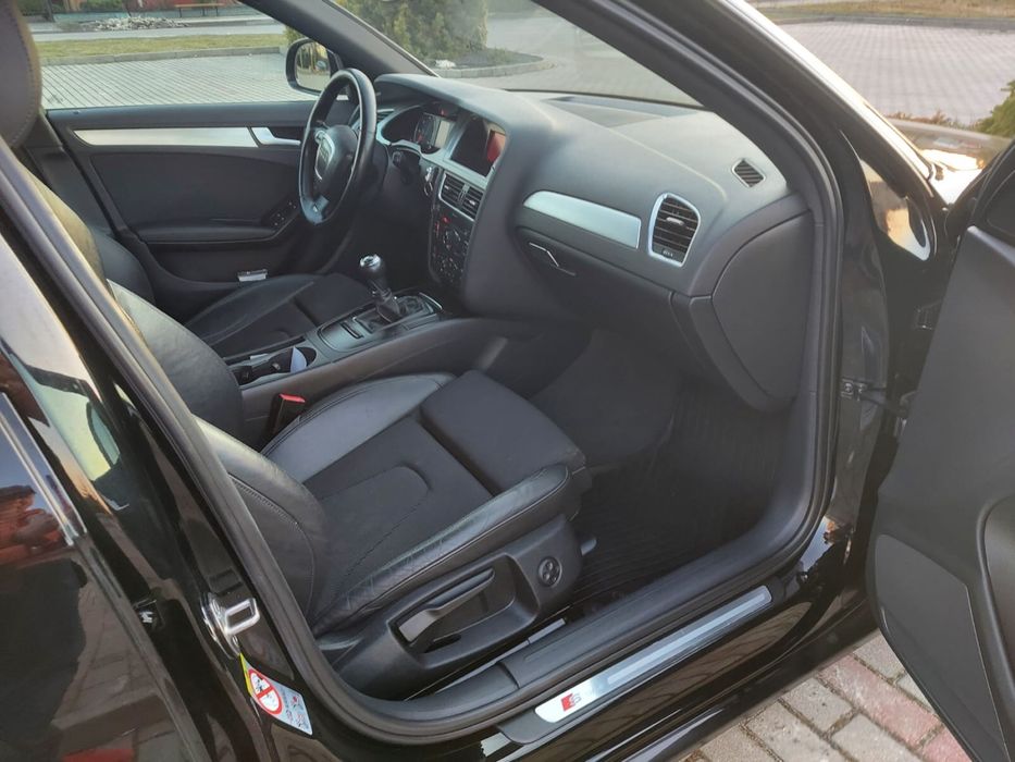 Audi A4 2.0 D, S-line, Ledy, skora, bogata wersja