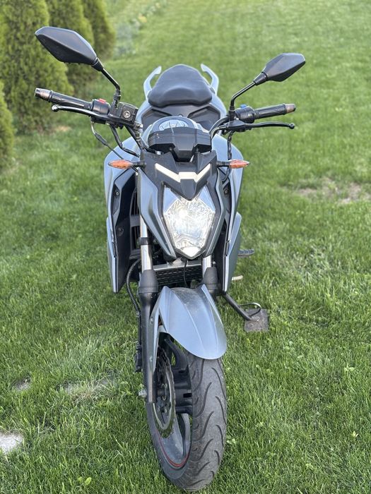 Мотоцикл loncin cr-4