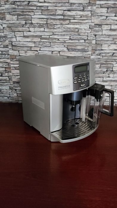 Кофемашина в Каждый Дом ®  Delonghi Magnifica 3600