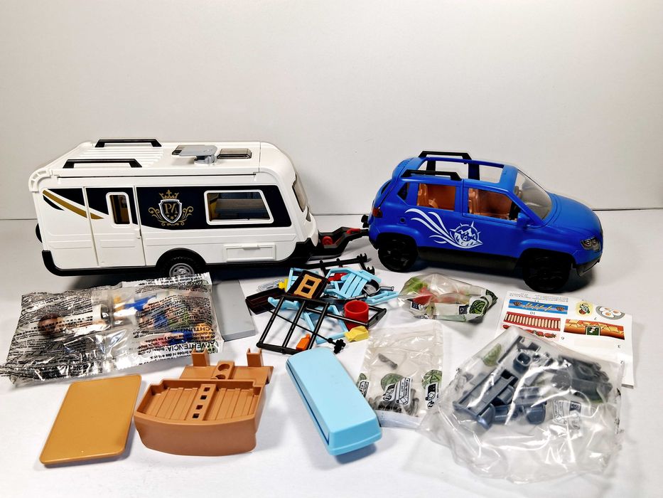 E179 Playmobil Family Fun 71423 Samochód Terenowy Z Przyczepą Kempingo