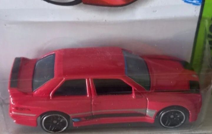 Conj 2 hot wheels 92 bmw m3