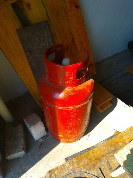 Продам газовый баллон пропан 25 литров