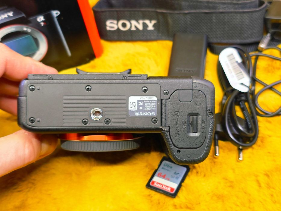 !ТОП-СТАН! Професійна камера SONY a7R II 4K body --6573 кадрів--