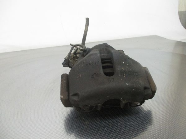 Pinça travão / maxila de travão frente esquerda VOLKSWAGEN Passat (3B3