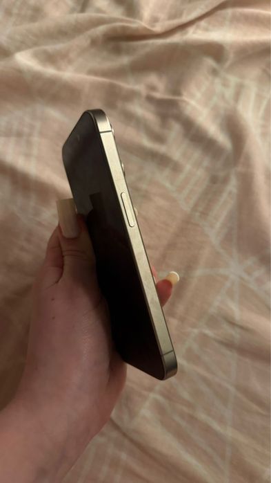 Продам iphone 15 pro