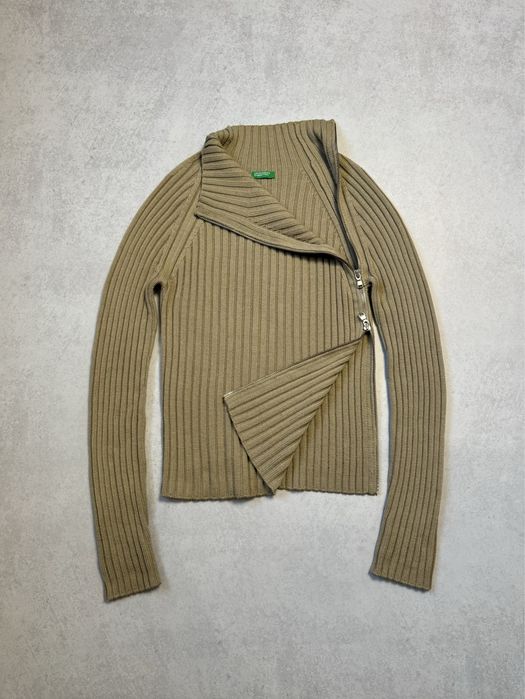 Шерстяной зип свитер United Colors of Benetton женский асимметричный