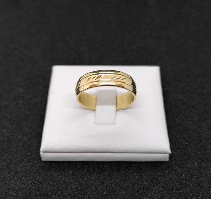 Złota obrączka próby 585 - 5,20g (Rozmiar 20)